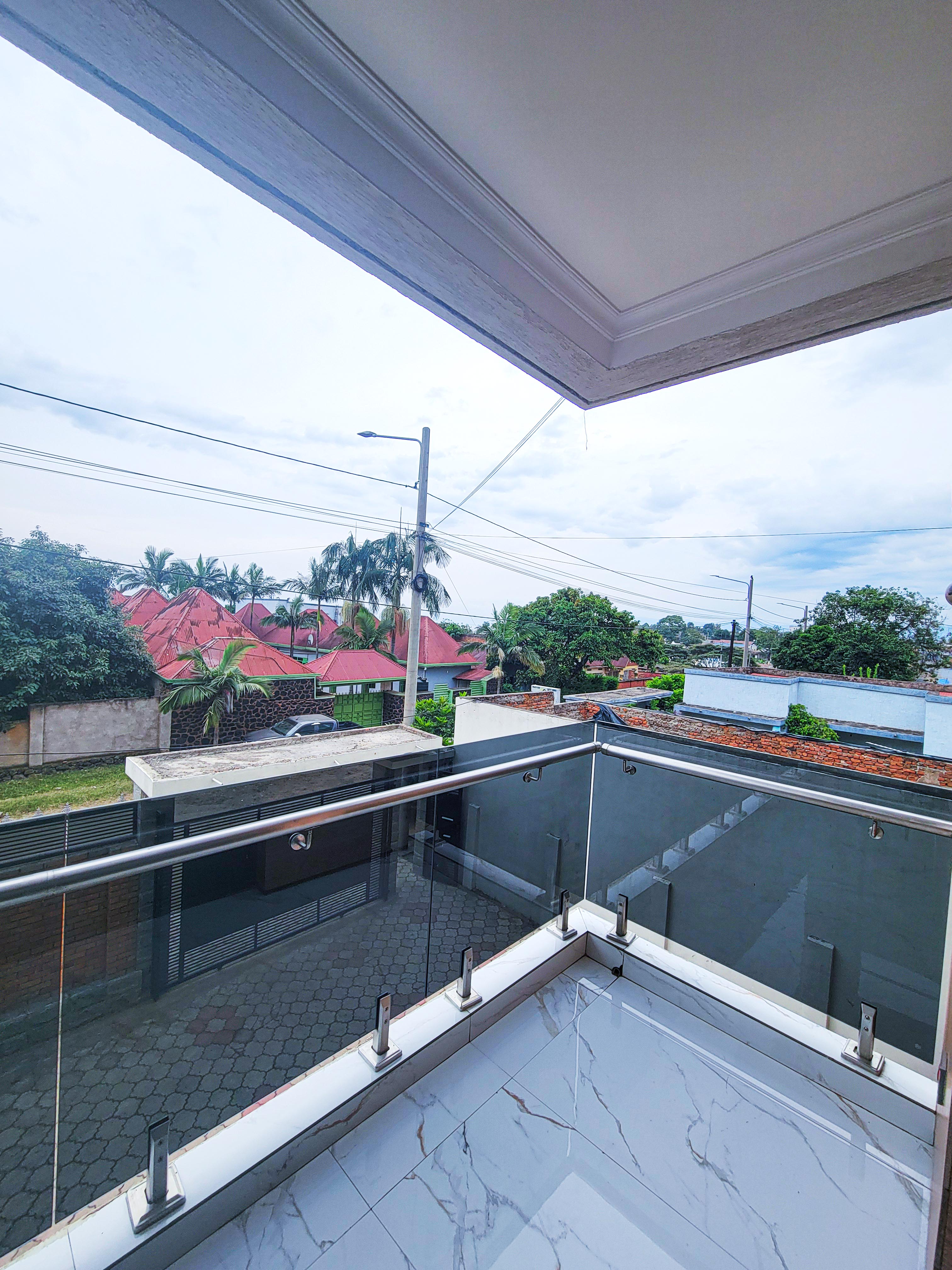 Heated Infinity Pool Overlook